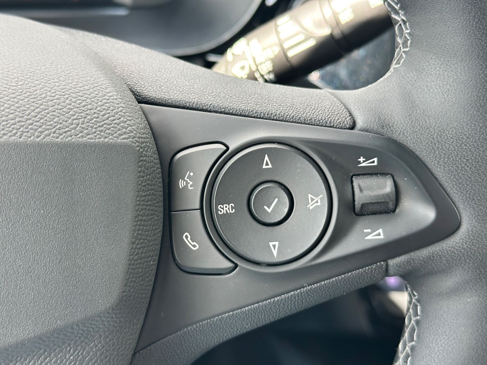 Fahrzeugabbildung Opel Corsa F GS  Allw.*Navi*Kamera*Sitzh.