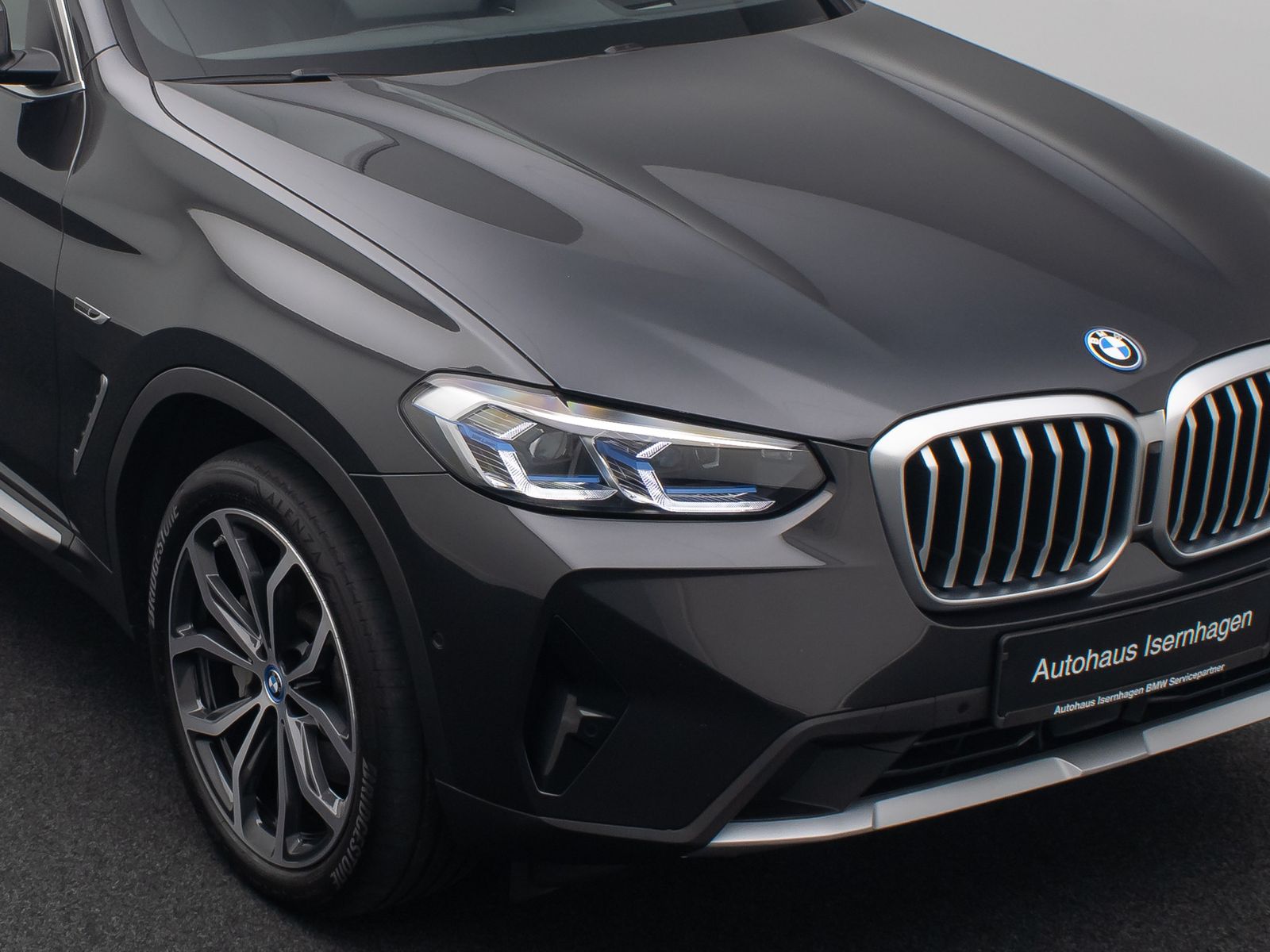 Fahrzeugabbildung BMW X3 xD30e Leder HUD DAB Kamera Laser Sport 20Zoll