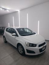 Chevrolet Aveo 1.3 diesel 75CV S&S 5 porte LT - Chevrolet Aveo mit Diesel-Antrieb