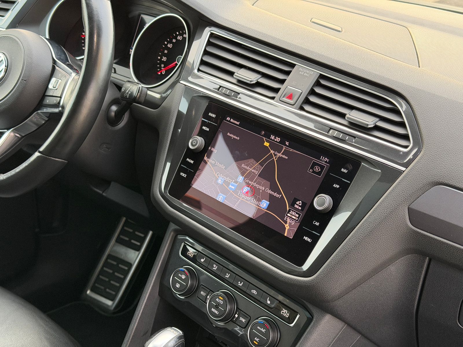 Fahrzeugabbildung Volkswagen Tiguan Allspace Highline 4Motion/R-LINE/PANO/LED