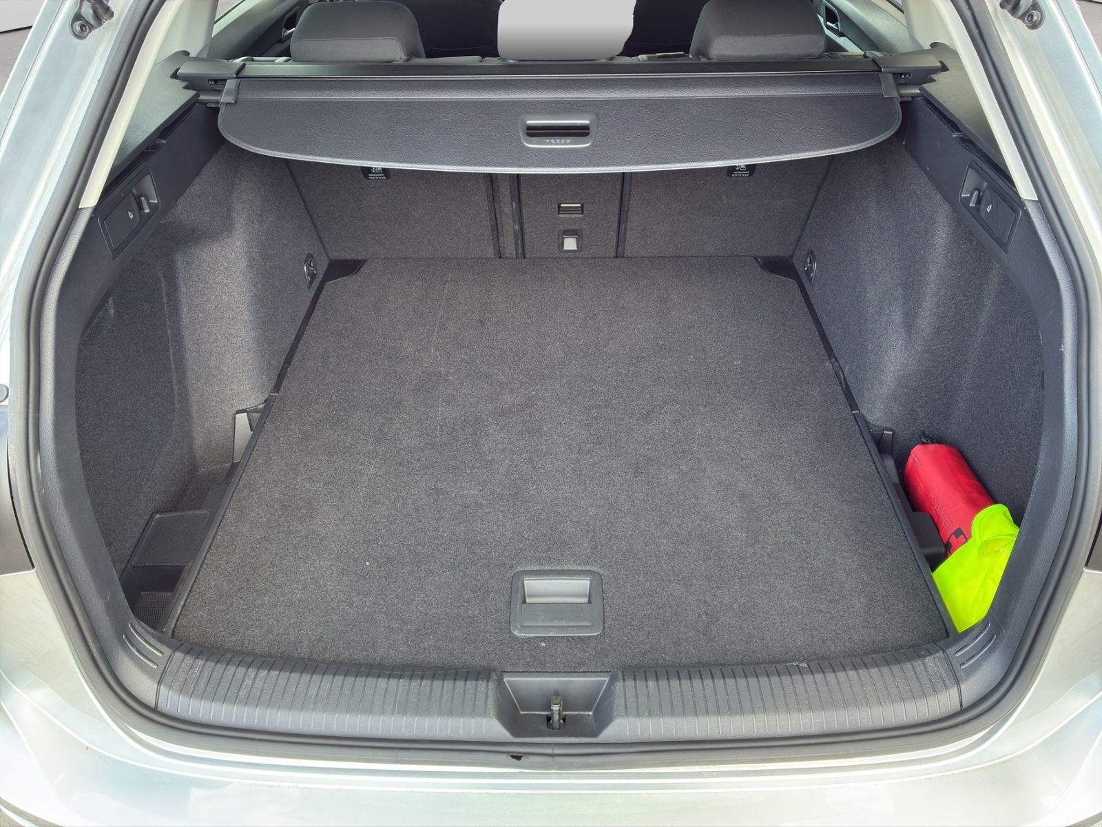 Golf VIII Variant 1.5 TSI "ACTIVE" *STDHZG*NAVI*