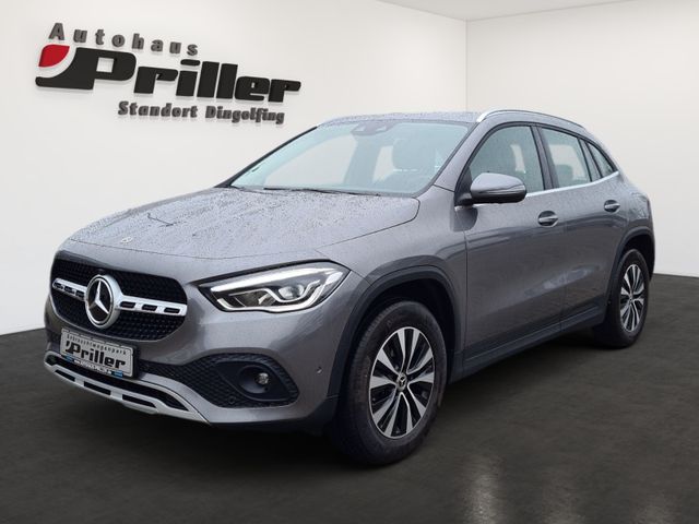 Mercedes-Benz GLA 250 Style/DAB/NAVI/LED/Park-Paket/Burmester