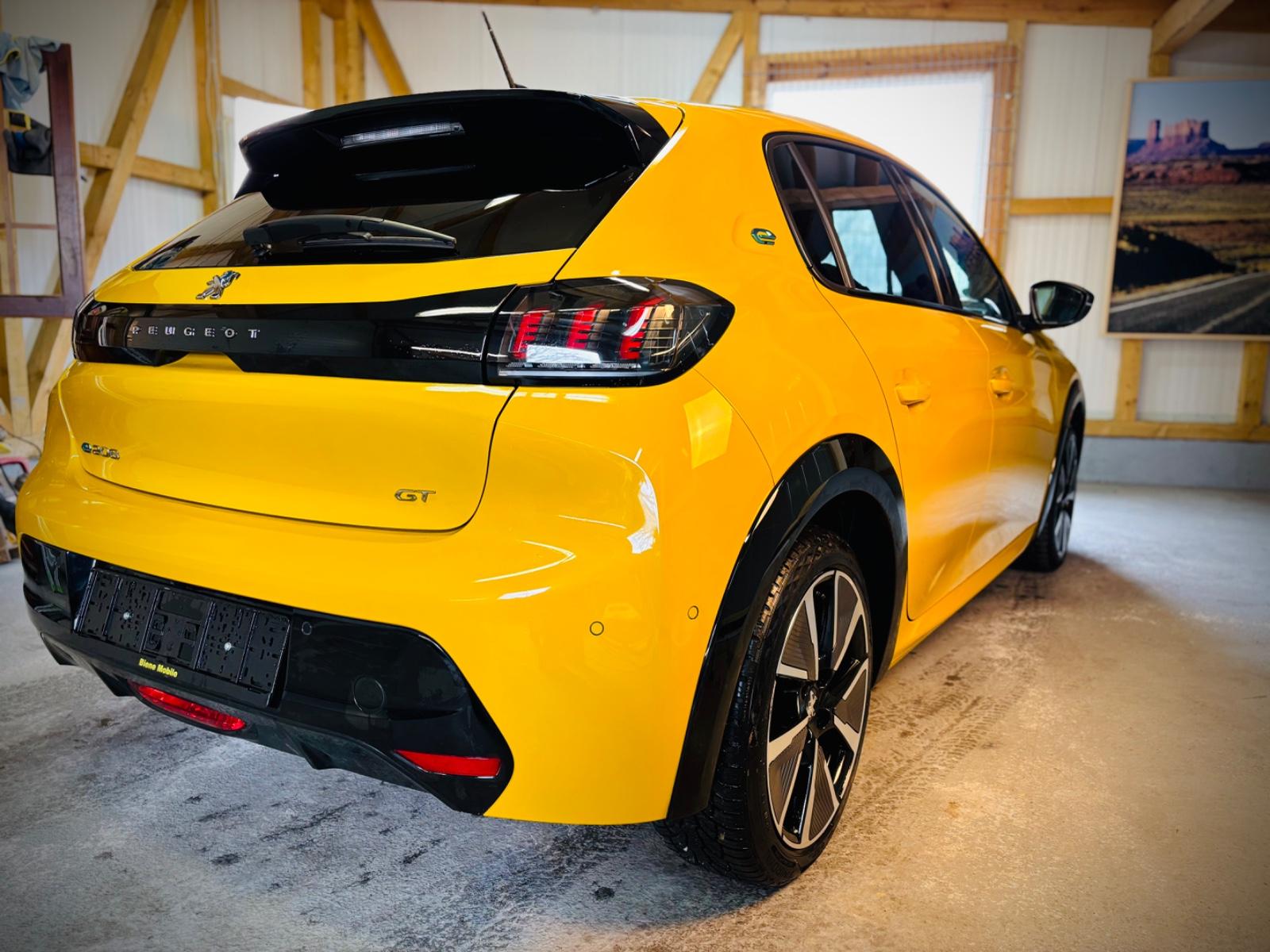 Peugeot 208 e- GT Electric 136 EAT Panorama/Sitzh./Navi