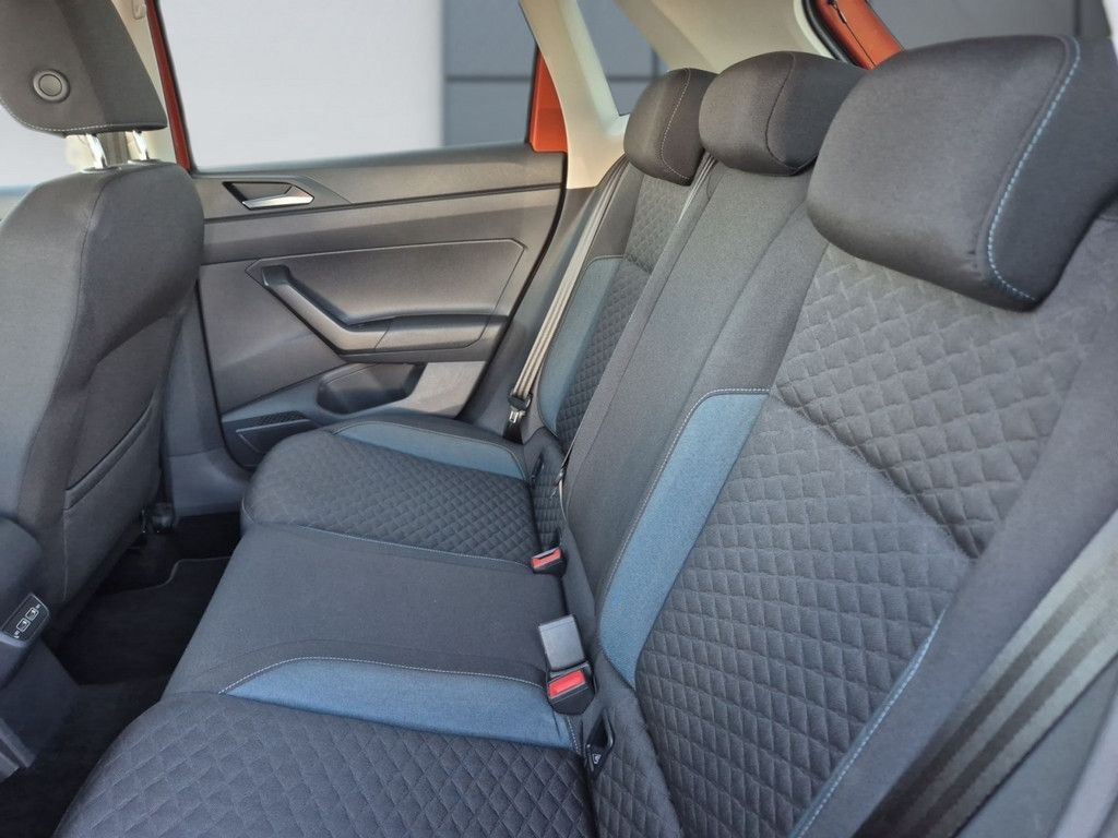 Polo 1.0 TSI R-Line *LED*NAVI*REAR VIEW*SHZ*PDC*