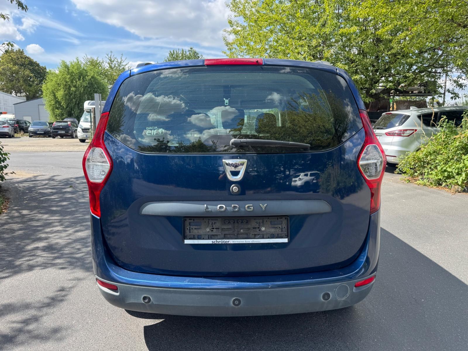 Dacia Lodgy 2015 — photo 5