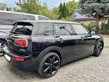 MINI Cooper D Clubman in metallic schwarz - MINI Cooper D Clubman: Kleinwagen