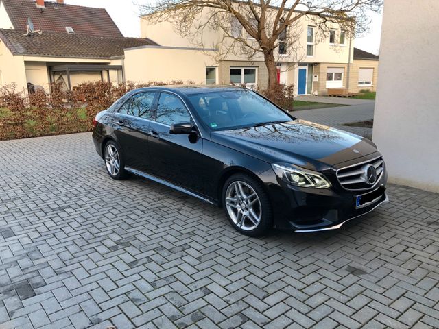 MERCEDES-BENZ E 350 BlueTEC 4M AMG - mit Garantie u sehr gepfl