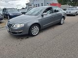 Volkswagen Passat Lim. Comfortline - gebrauchte VW Passat aus dem Jahr 2005