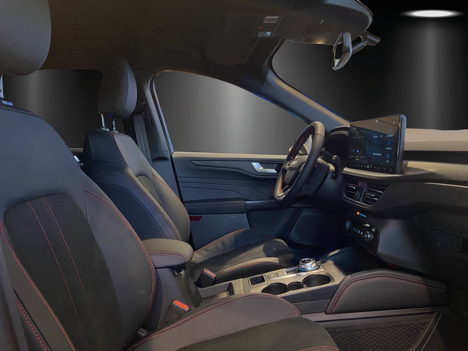 Fahrzeugabbildung Ford Kuga ST-Line X Black Package LED Matrix AHK Wint