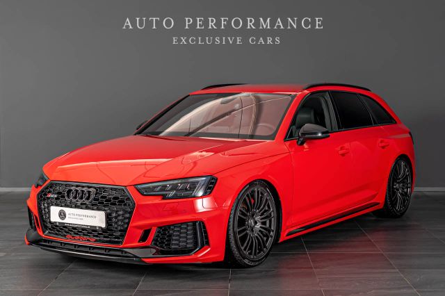 Audi RS4 450HP Quattro Black Pack