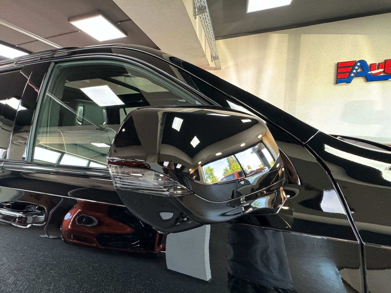 Fahrzeugabbildung Cadillac 2026 ESCALADE SPORT PLATINUM 6.2 V8-24"-ABV EXEC