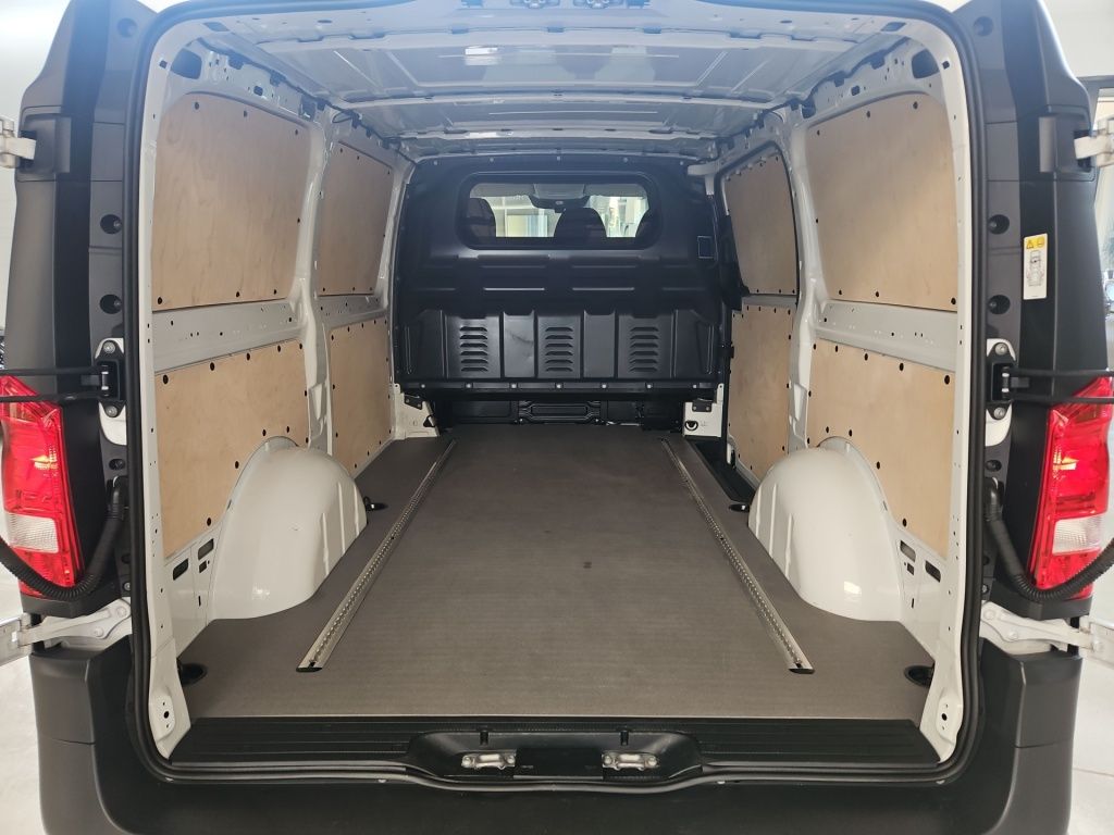 Fahrzeugabbildung Mercedes-Benz Vito 116 Kasten lang MOPF2 MBUX 2xSHZ PTS 270°