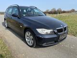BMW 320 3 Touring 320i - BMW 320 aus 2006: Kombi, 320i