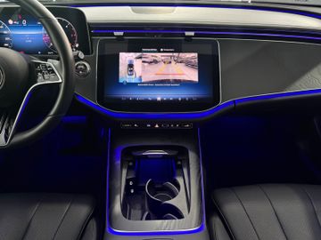 Mercedes E 200 - 6