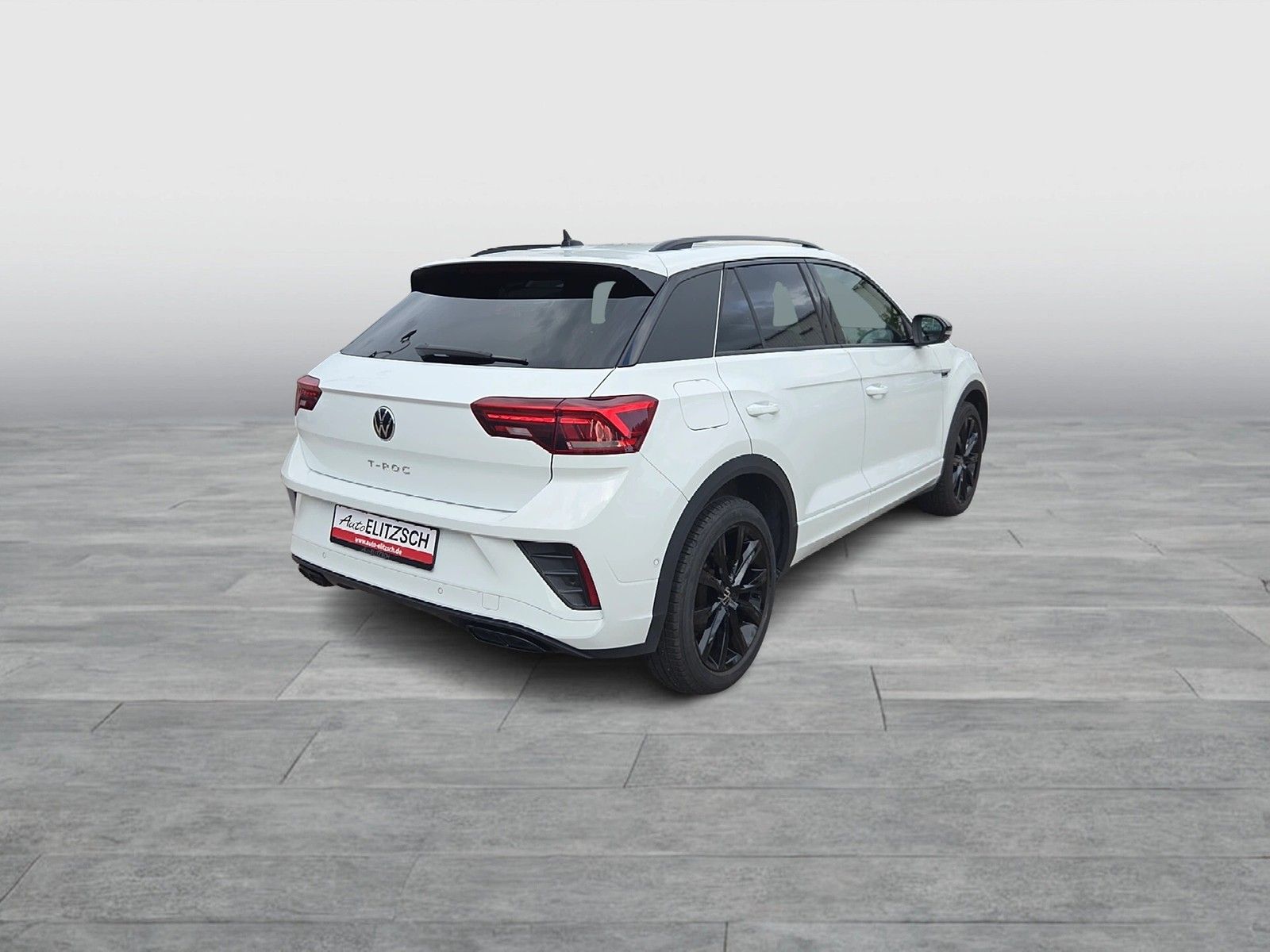 Fahrzeugabbildung Volkswagen T-Roc TSI R-Line DSG LED Navi AID ACC RFK SH 18"