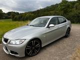 BMW 325i E90 Limousine N52 - BMW 325: 325i E90