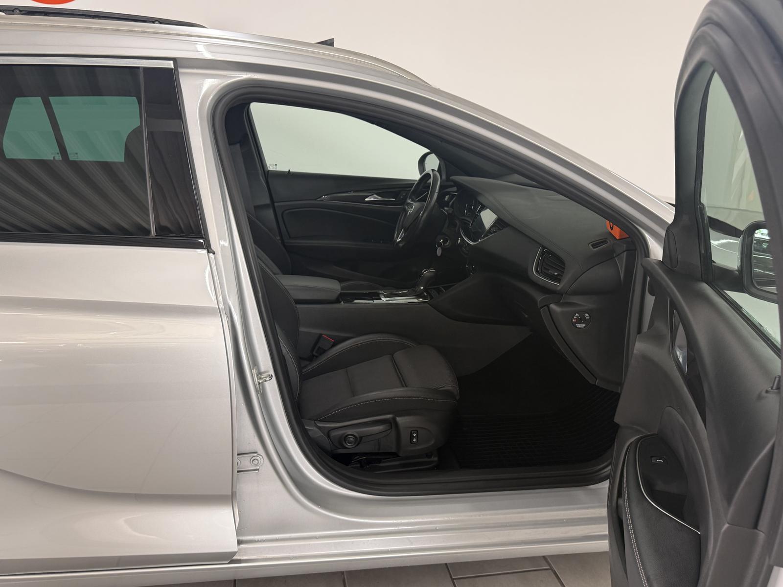 Opel Insignia Elegance 2.0 GS Line Panorama Massage 