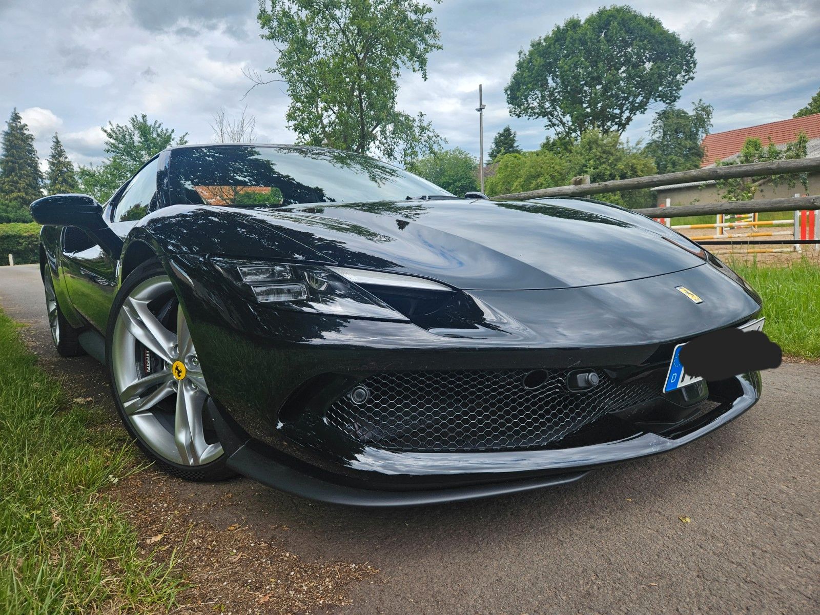 FERRARI 296 GTB