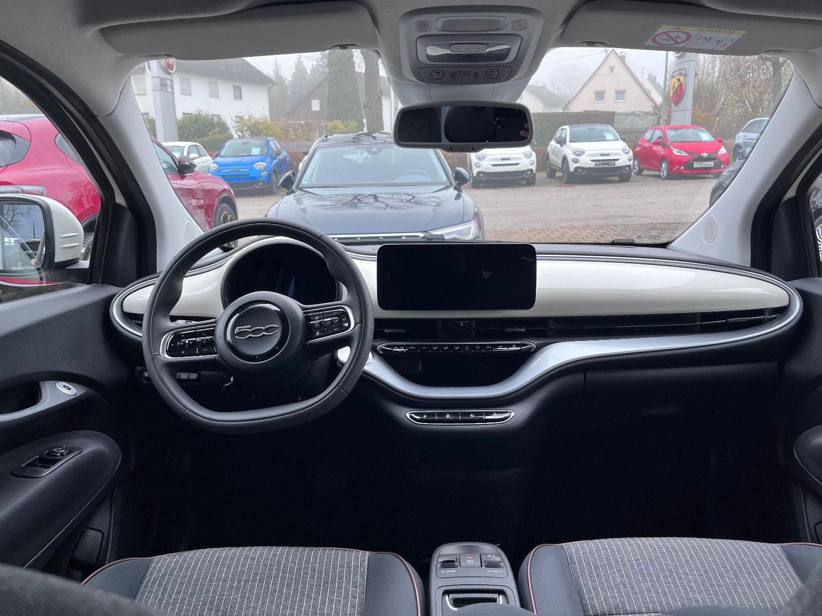 Fahrzeugabbildung Fiat 500e 500 e Icon