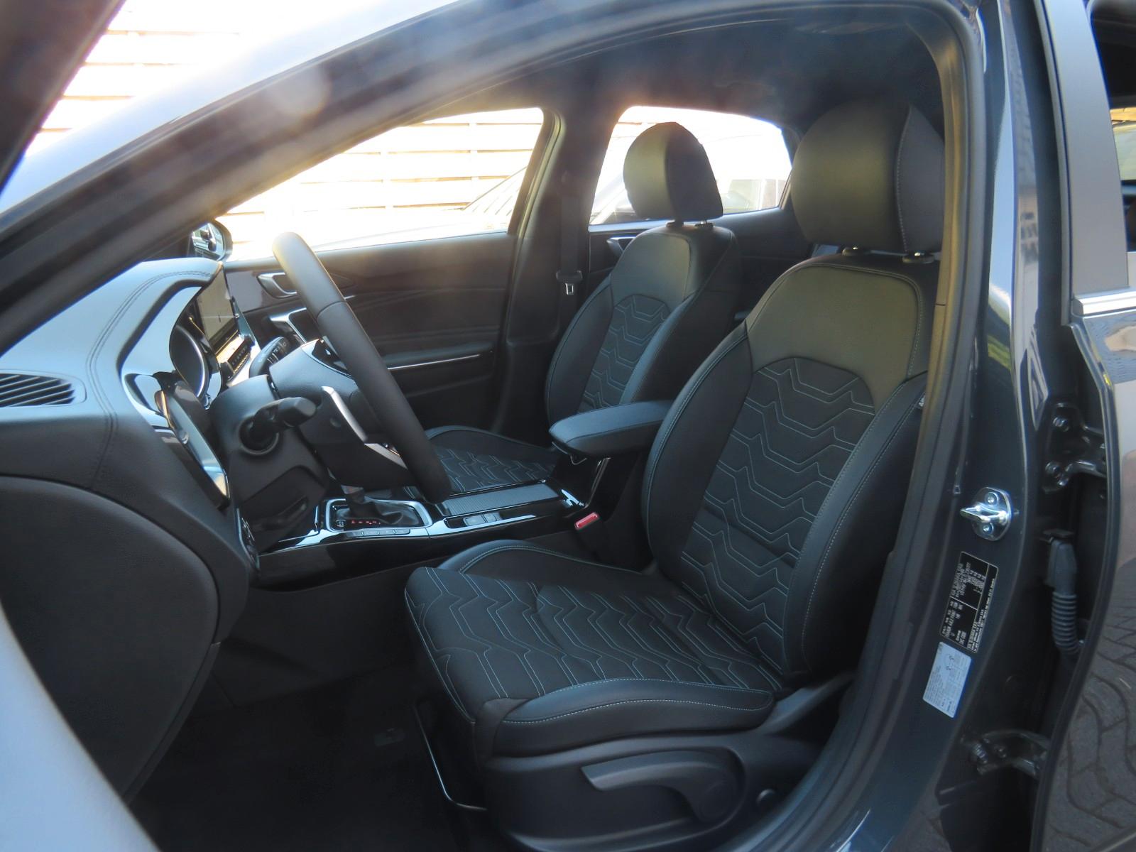 Kia XCeed Steel Edition // R-Kam, ACC, DAB, LED
