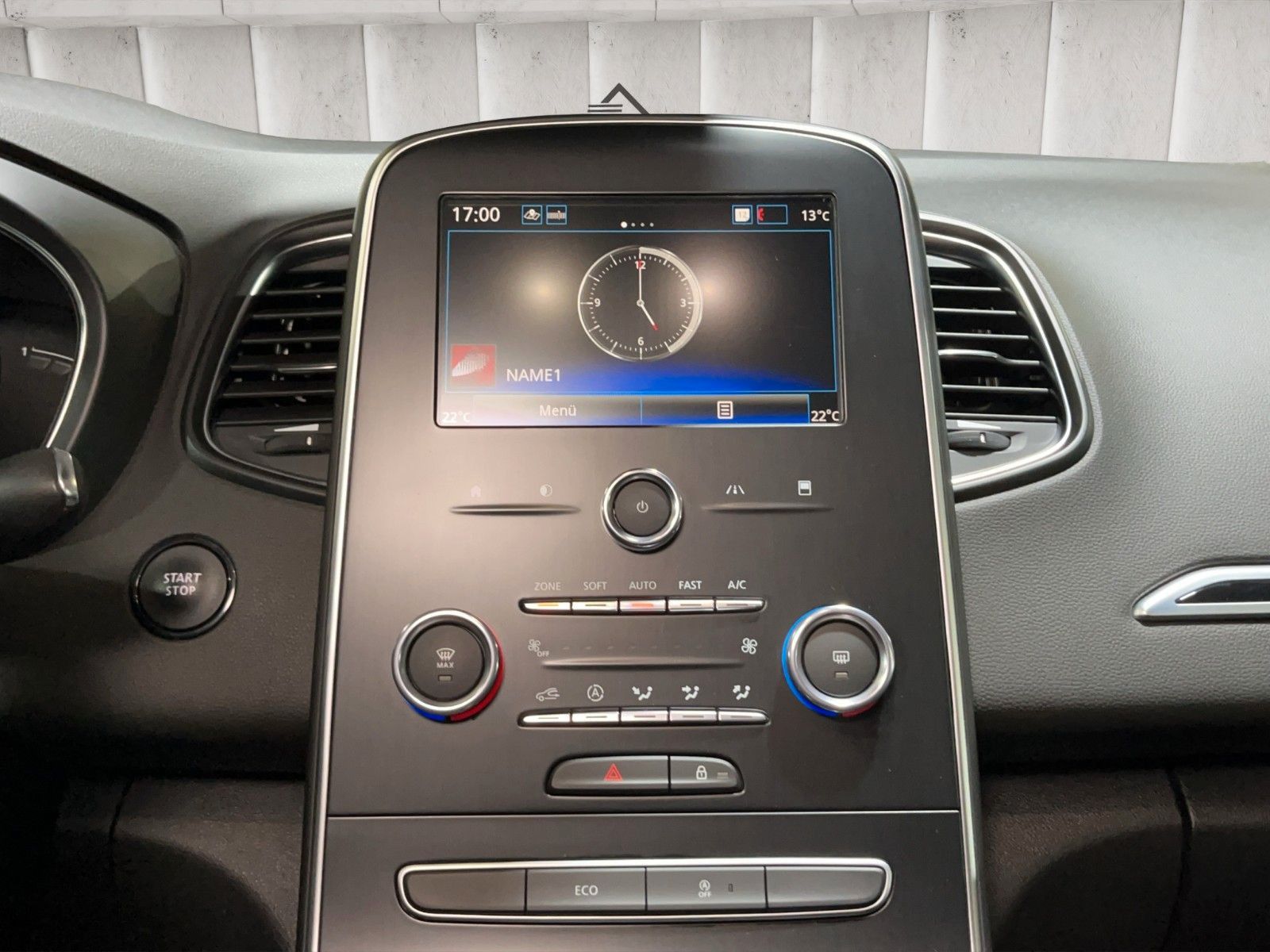 Fahrzeugabbildung Renault Grand Scenic *7-Sitzer*Navi*Kamera*PDC*Keyless**