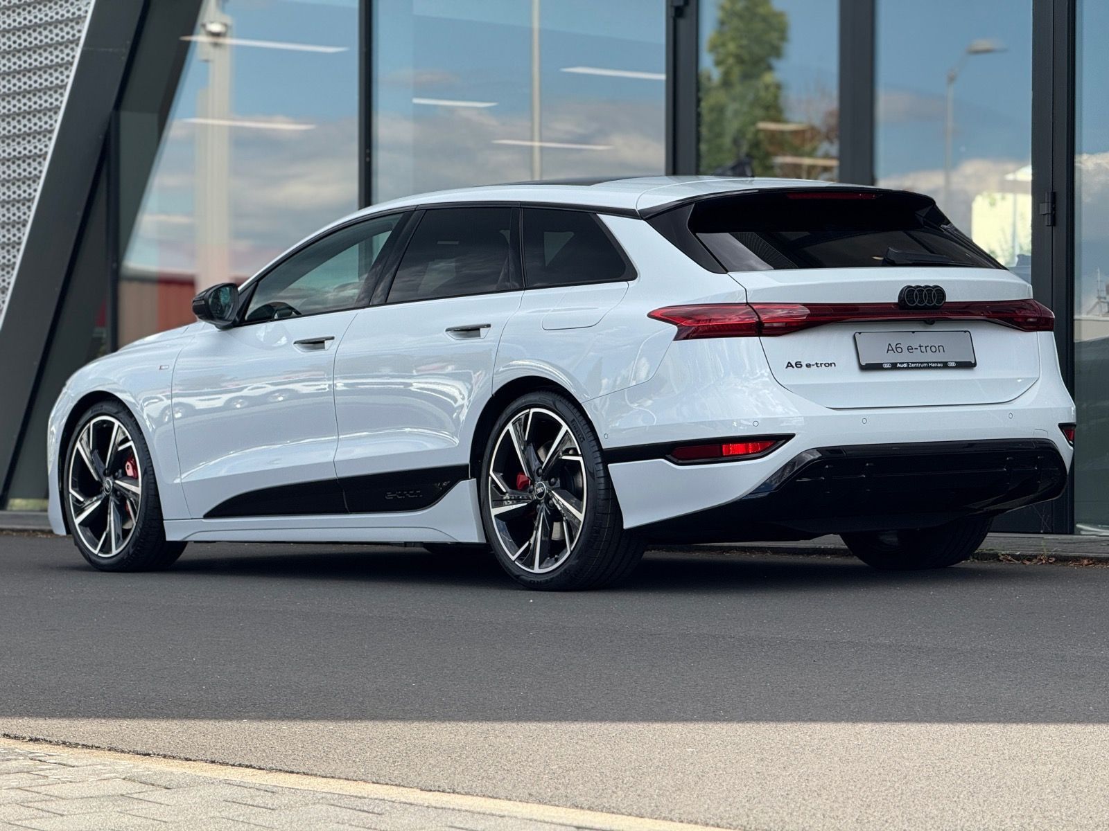 Audi A6 e-tron - Bild 3