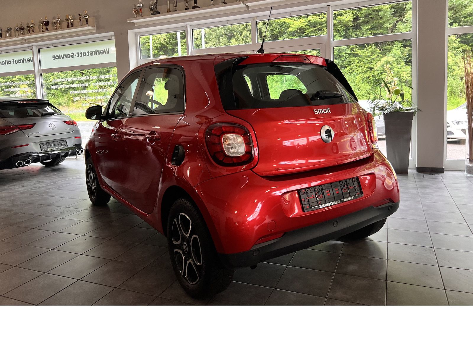 Fahrzeugabbildung Smart ForFour 52 KW Passion*Automatik*Navi*digit.Radio
