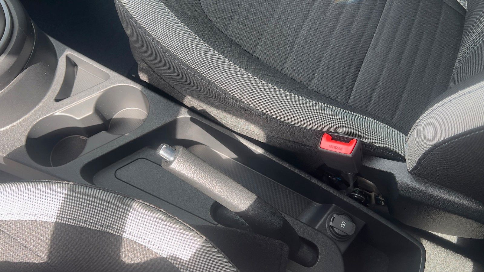 Fahrzeugabbildung Hyundai i10 1.0 Trend AMT *Nav*Klima*CarPlay*Kamera*PDC*