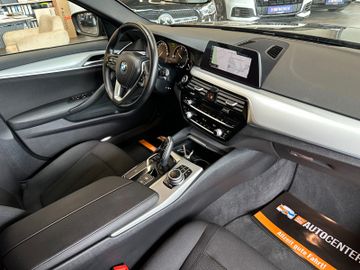 MYAUTOCENTER – Gebraucht- und Jahreswagen mit Werkstattservice in Pfaffenhofen BMW 520 *Navi*ACC*NAVI*LED*KAM*CARPLAY*