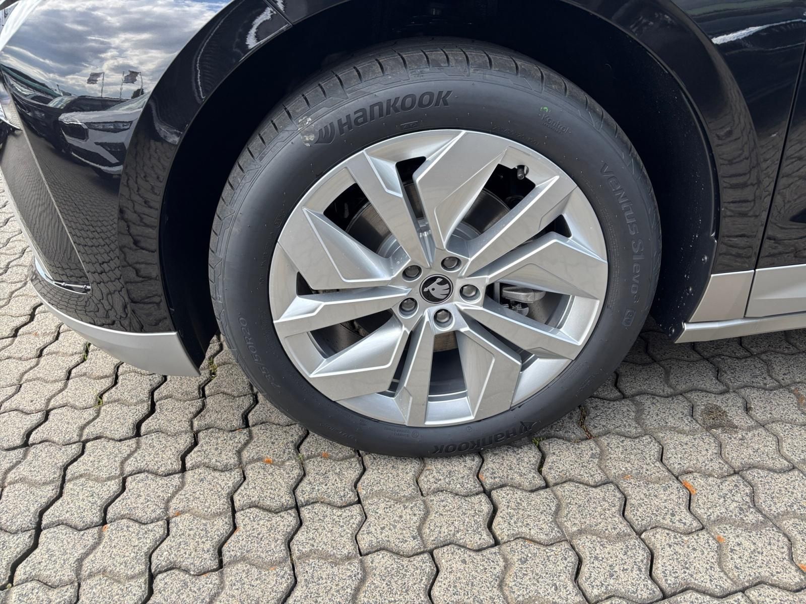 Skoda Enyaq - Bild 8