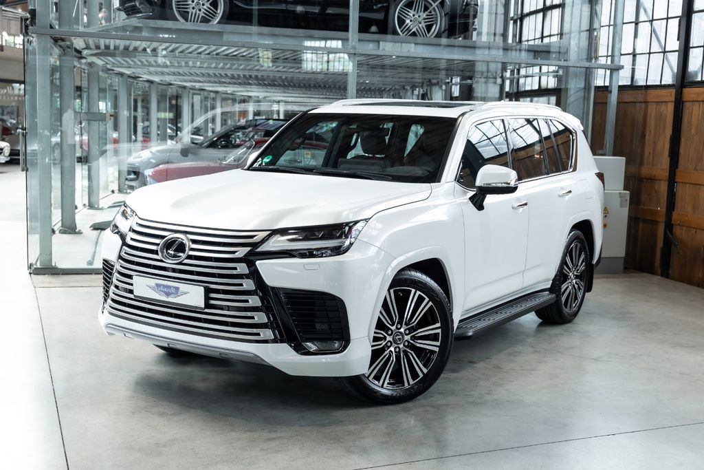 Image of Lexus LX 500