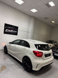 Mercedes A 180 - 10