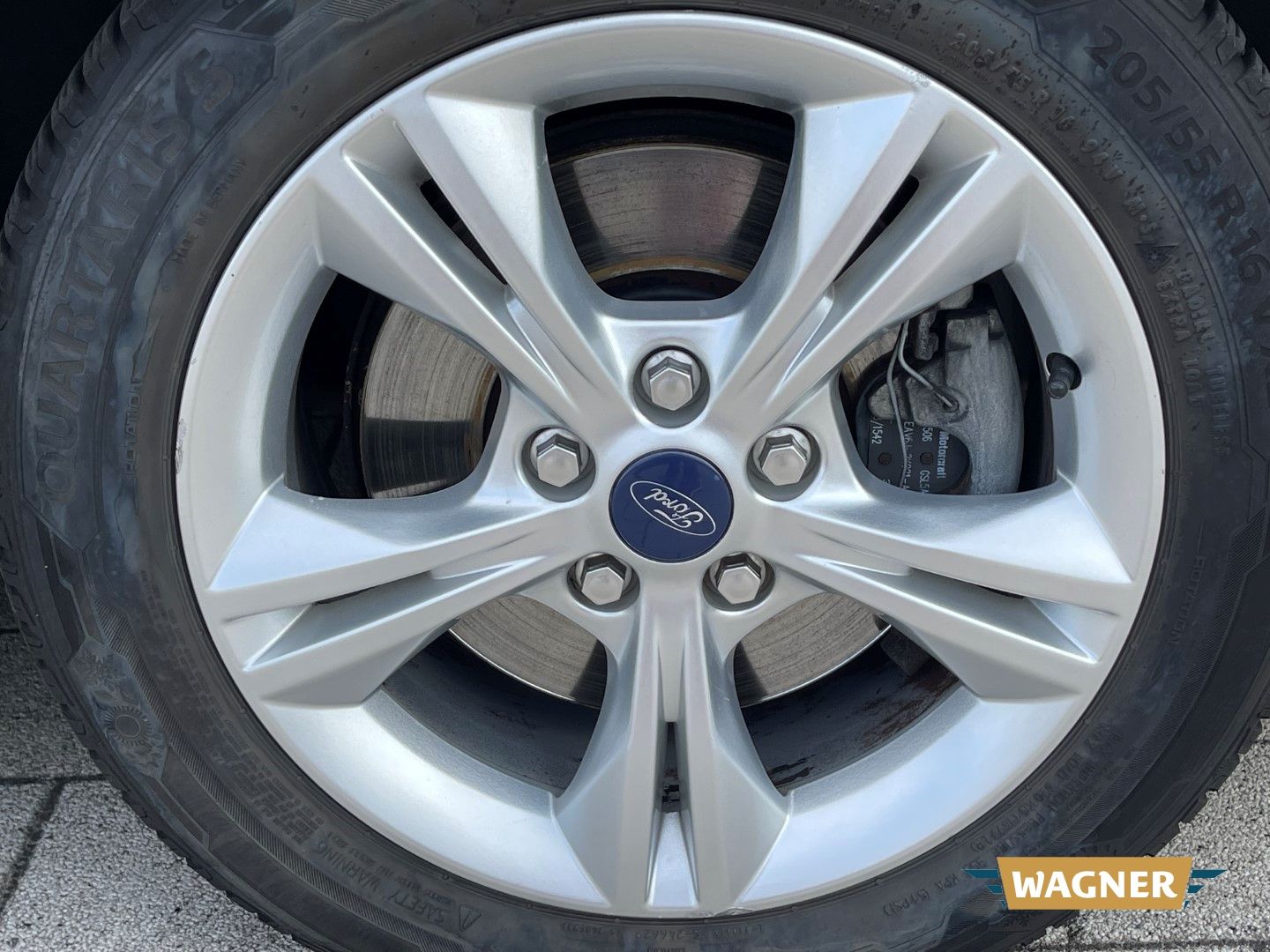 Fahrzeugabbildung Ford Focus Turnier Champions Edition 2.0 TDCi DPF