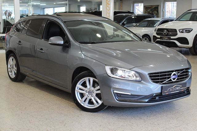 Volvo V60 D3 Kombi Linje Svart"SDach"Memory"Voll"Navi"