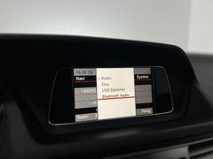 MERCEDES-BENZ E 220 CDI CABRIO AMG LINE/79 t.KM /GARANTIE /LED