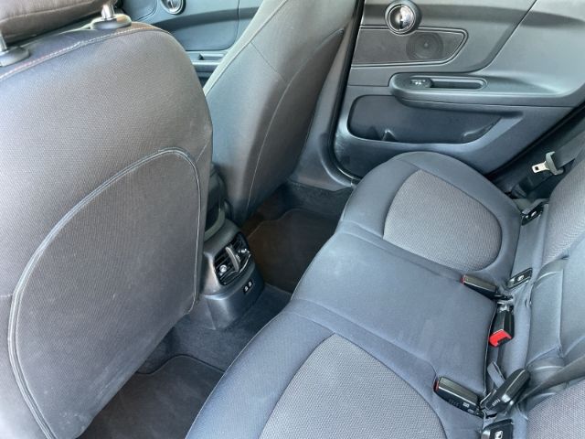Fahrzeugabbildung MINI Cooper Countryman Autom.Einparkhilfe, Sitzheizun