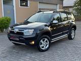 Dacia Duster I Prestige 4x4 LEDER KLIMA TOP ZUSTAND !! - Dacia Duster aus 2011