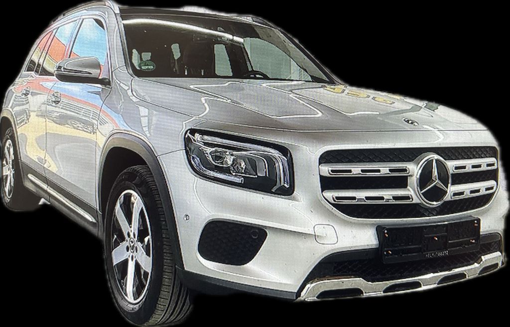 Image of Mercedes-Benz GLB 220