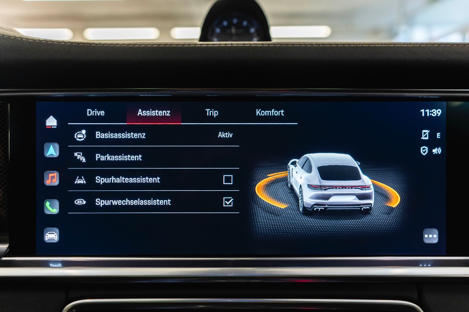 Fahrzeugabbildung Porsche Panamera Turbo S CHRONO LED PDLS PASM ACC PCCB