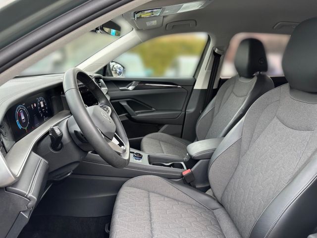 Tayron Life 4motion 2.0 TDI DSG LED Navi AHK Sit
