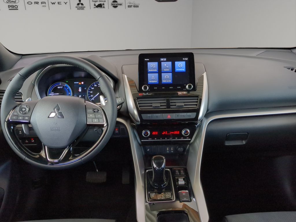 Fahrzeugabbildung Mitsubishi Eclipse Cross 2.4 PHEV 4WD Select