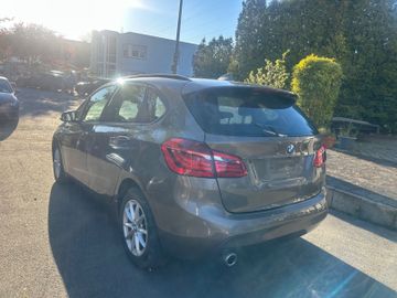 BMW 218 - 8