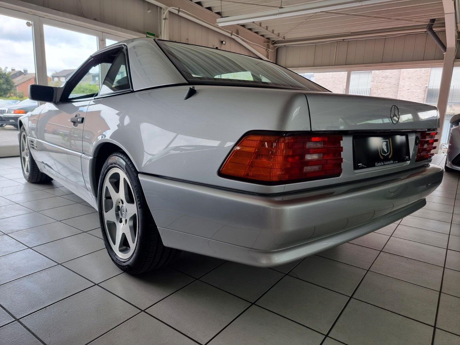 Fahrzeugabbildung Mercedes-Benz SL 320 Mille Miglia/BRD/Erstlack/Einmalig