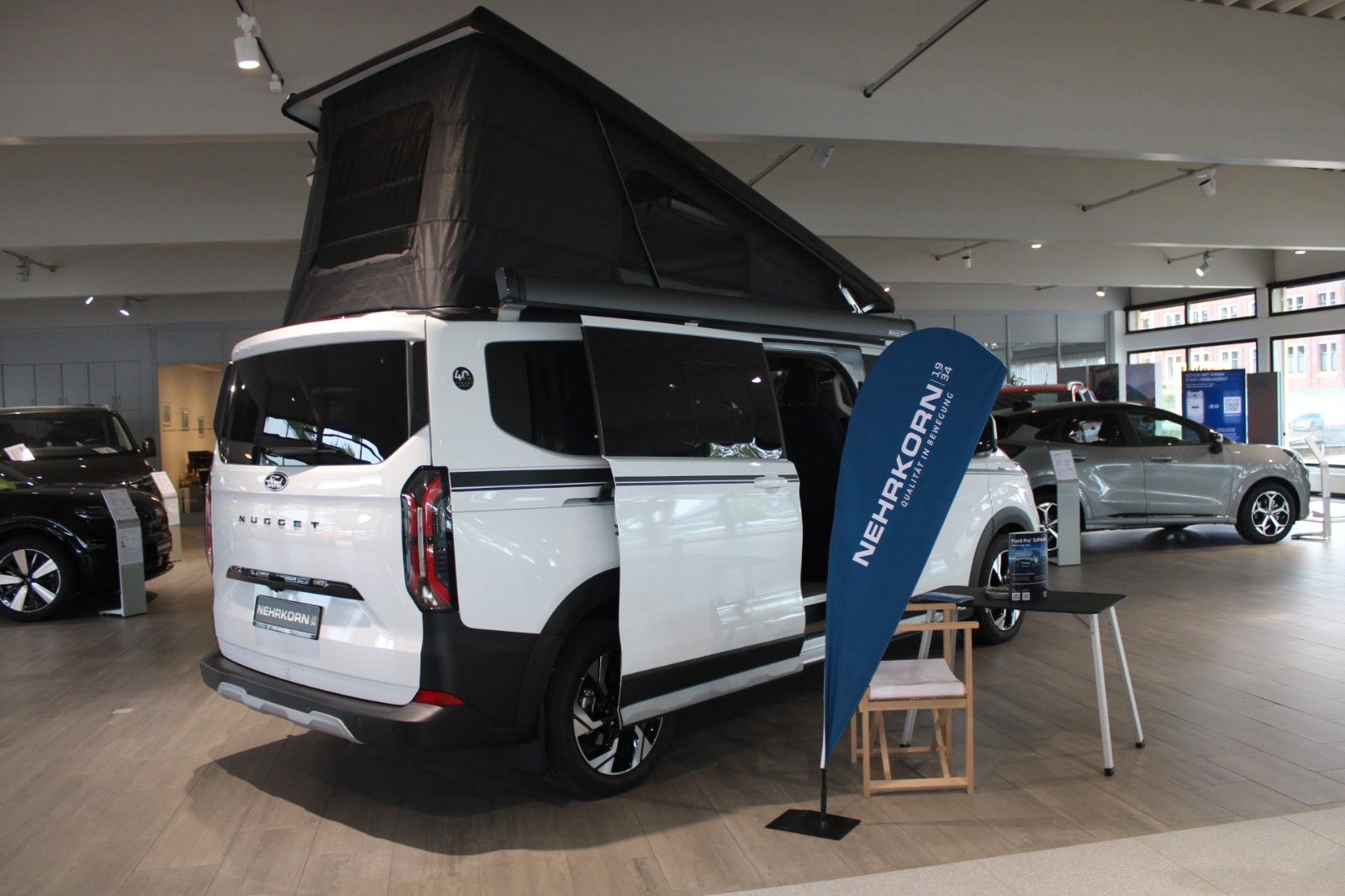 Fahrzeugabbildung Ford NUGGET L2 Active 40 JAHRE EDITION Aufstelldach