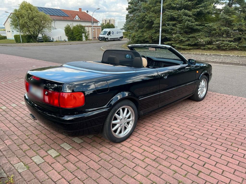 Audi 80