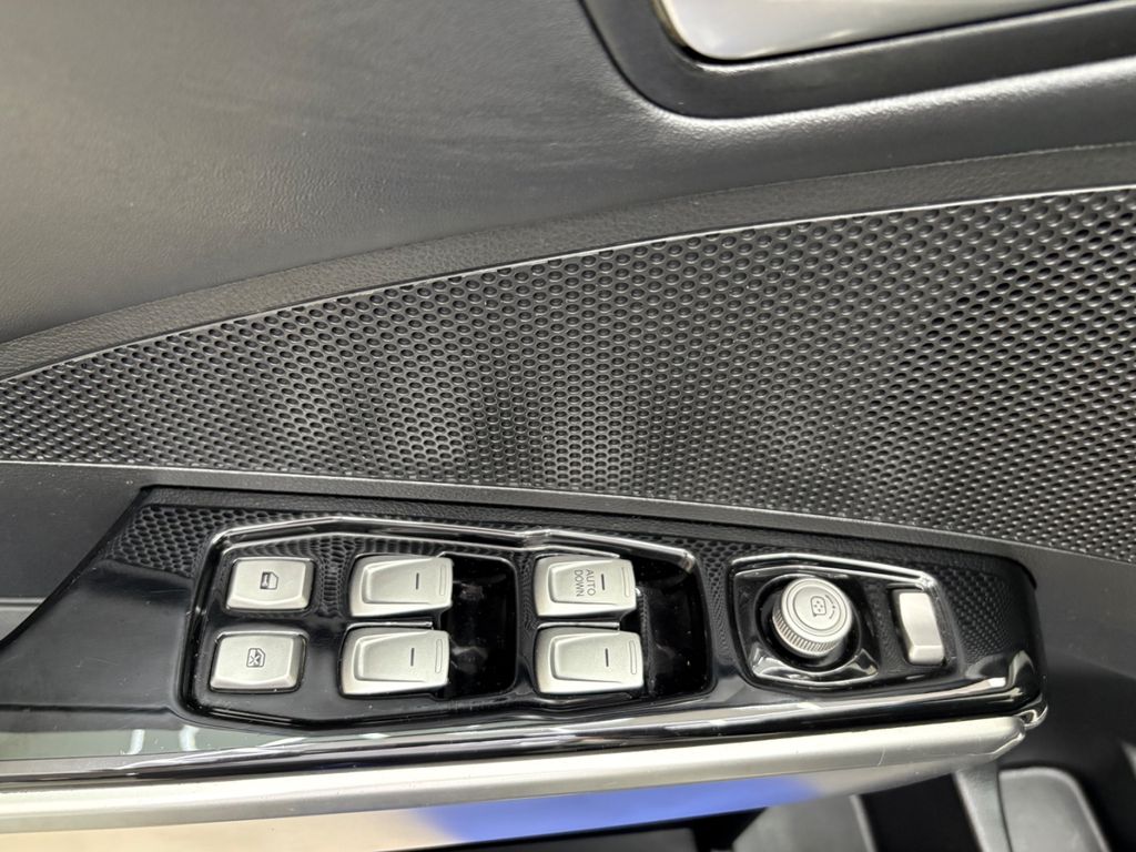 Ssangyong Tivoli - Bild 10