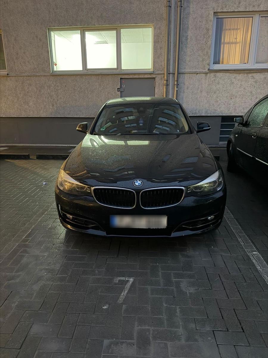 BMW 318 Gran Turismo