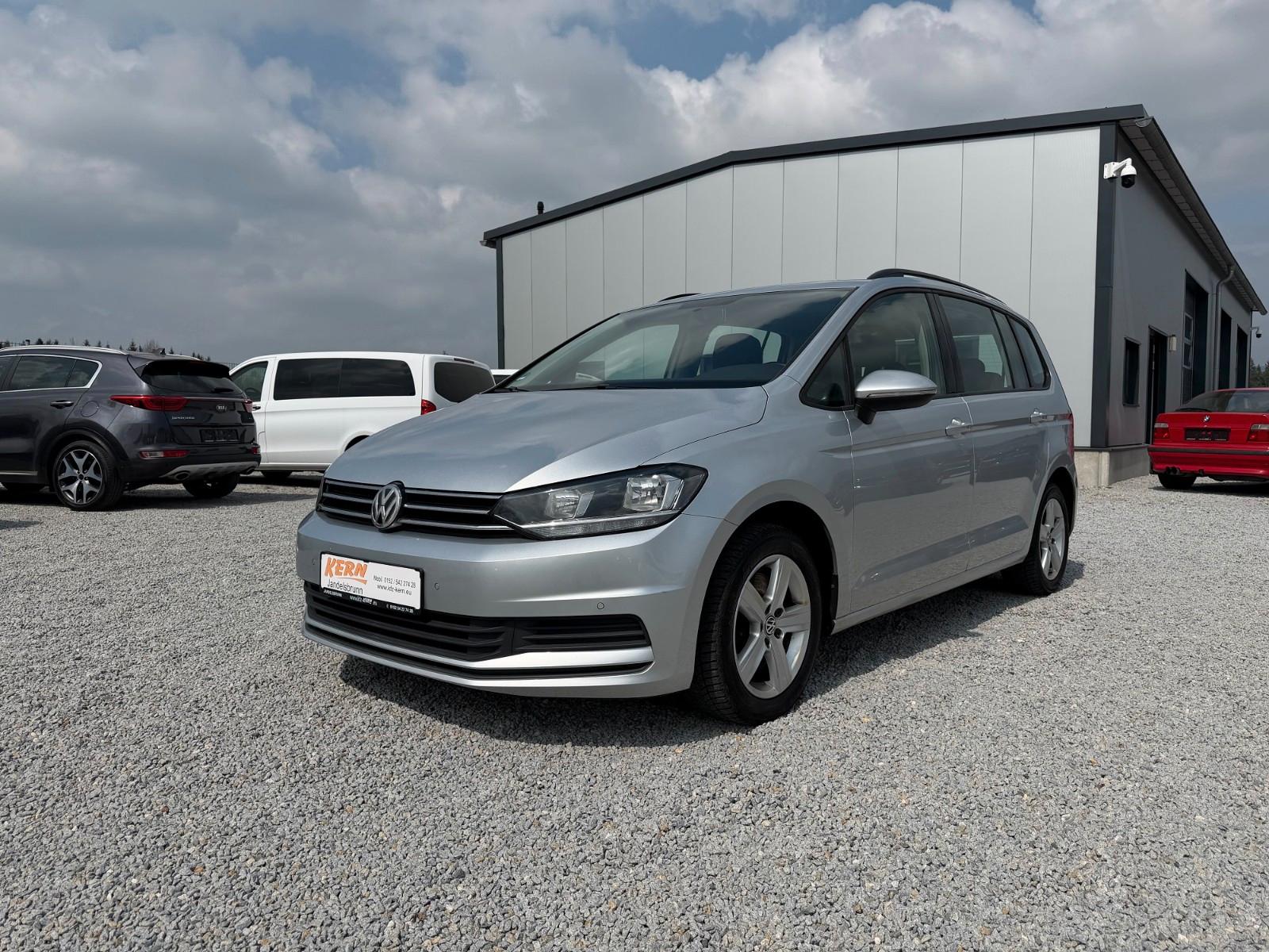 Volkswagen Touran Comfortline BMT, NAVI, AHK, SR + WR
