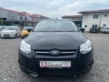 Ford Focus Lim. Sync Edition - Ford Focus: Schwarz, Edition