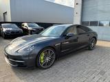 Porsche Panamera 4 E-Hybrid - Porsche Panamera Unfallwagen